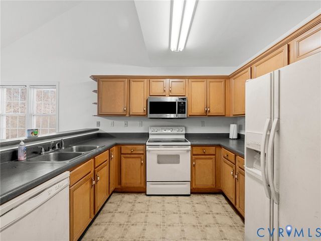 7766 Nathan Ln, North Chesterfield, VA 23235