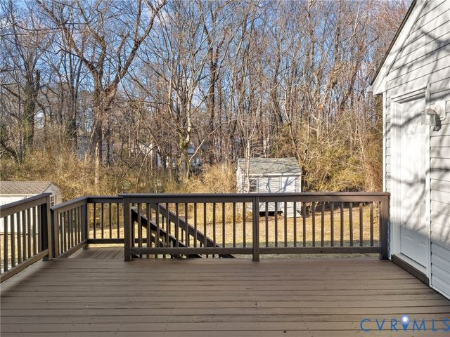 7766 Nathan Ln, North Chesterfield, VA 23235