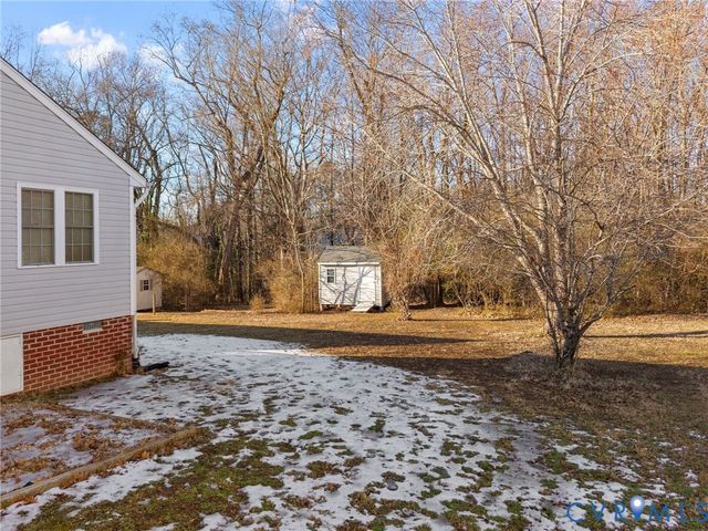 7766 Nathan Ln, North Chesterfield, VA 23235