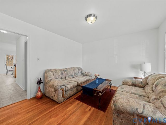 7766 Nathan Ln, North Chesterfield, VA 23235