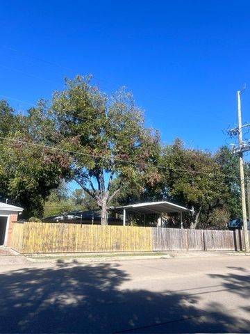 3200 WESLEY, Fort Worth, TX 76111