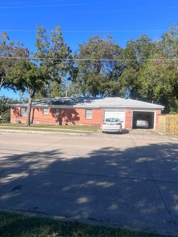 3200 WESLEY, Fort Worth, TX 76111
