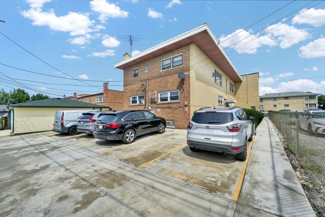 5550 S PULASKI Road, Chicago, IL 60629