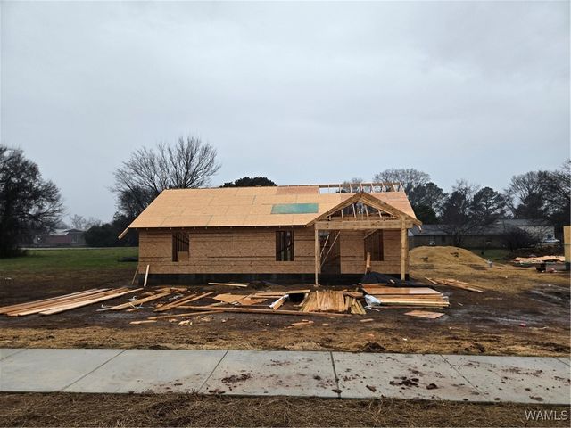 495 Market, Moundville, AL 35474