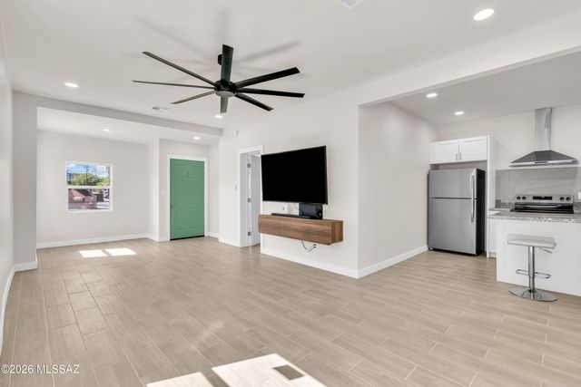 815 E Drachman Street, Tucson, AZ 85719