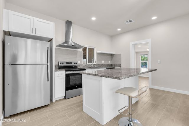 815 E Drachman Street, Tucson, AZ 85719