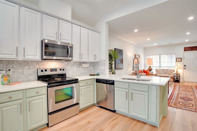 5713 Butterfly Way, Fairview, TX 75069