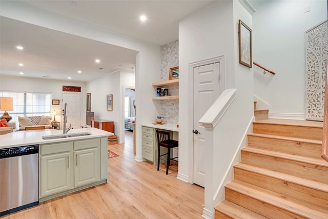 5713 Butterfly Way, Fairview, TX 75069