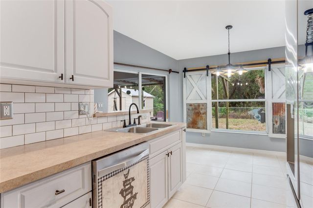 2749 MAXIMO ROAD, North Port, FL 34286