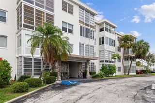 100 WAVERLY WAY 403, Clearwater, FL 33756