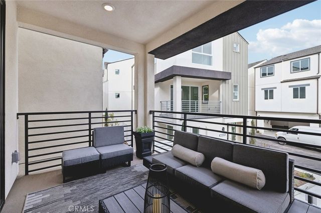 1692 Constellation Drive, San Pedro, CA 90732