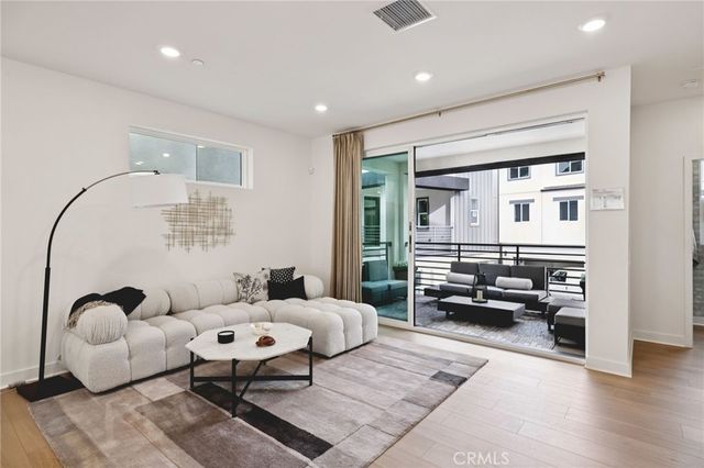1692 Constellation Drive, San Pedro, CA 90732