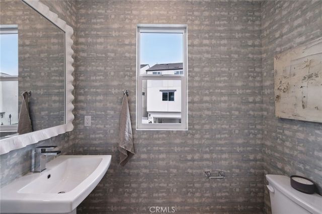 1692 Constellation Drive, San Pedro, CA 90732