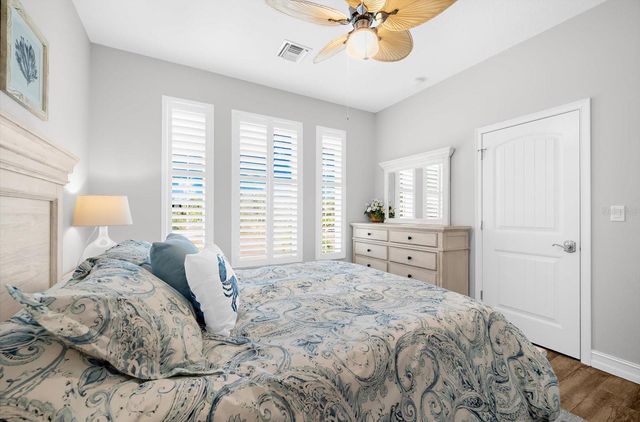 1600 NEW POINT COMFORT ROAD, Englewood, FL 34223