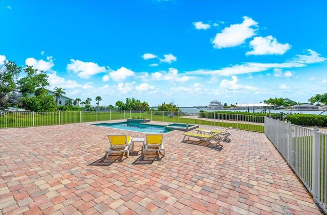 1600 NEW POINT COMFORT ROAD, Englewood, FL 34223