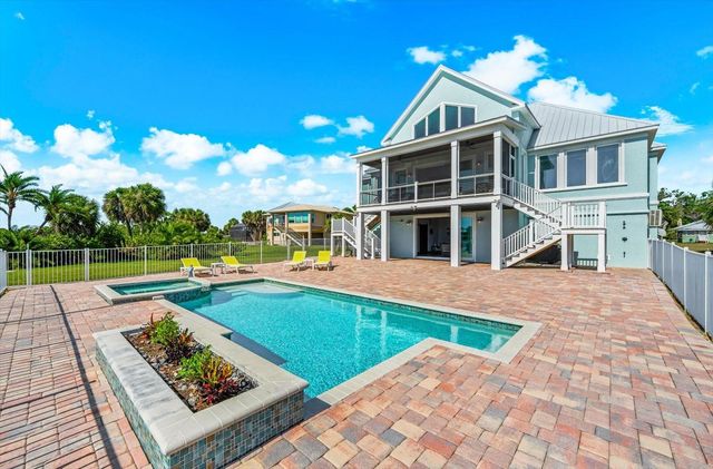 1600 NEW POINT COMFORT ROAD, Englewood, FL 34223