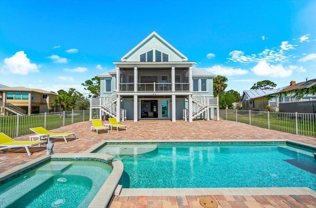 1600 NEW POINT COMFORT ROAD, Englewood, FL 34223