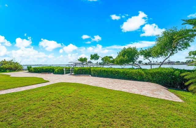 1600 NEW POINT COMFORT ROAD, Englewood, FL 34223