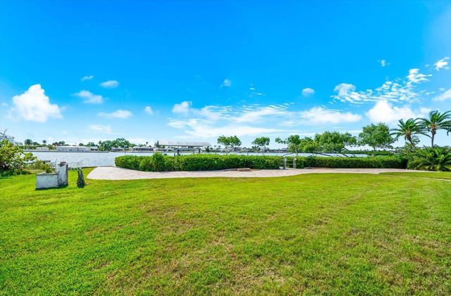 1600 NEW POINT COMFORT ROAD, Englewood, FL 34223