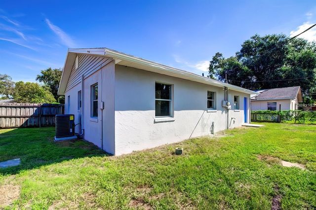 2107 MONTICELLO AVENUE, Lakeland, FL 33801