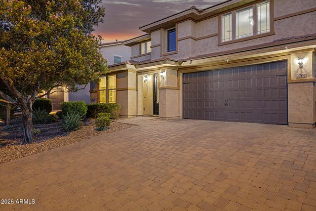 2707 E DANIEL Drive, Gilbert, AZ 85298