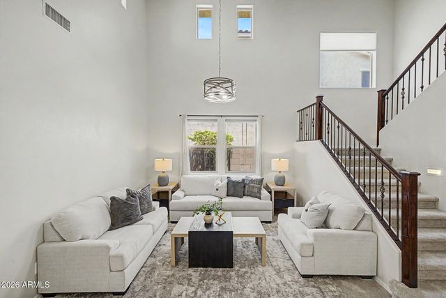 2707 E DANIEL Drive, Gilbert, AZ 85298