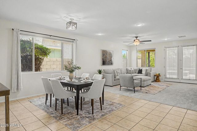 2707 E DANIEL Drive, Gilbert, AZ 85298