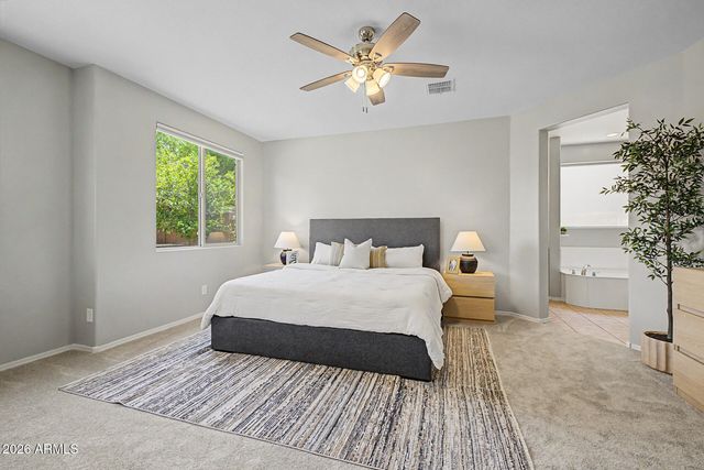 2707 E DANIEL Drive, Gilbert, AZ 85298