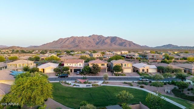 2707 E DANIEL Drive, Gilbert, AZ 85298