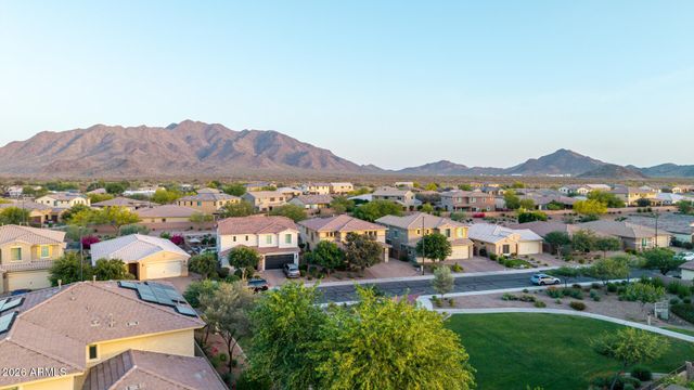 2707 E DANIEL Drive, Gilbert, AZ 85298