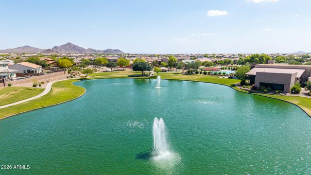 2707 E DANIEL Drive, Gilbert, AZ 85298