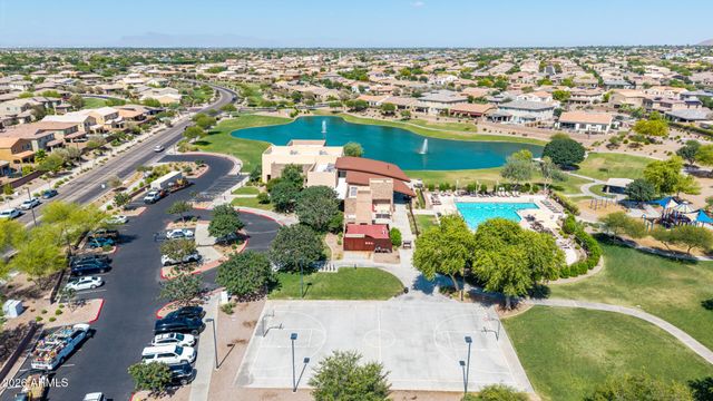 2707 E DANIEL Drive, Gilbert, AZ 85298