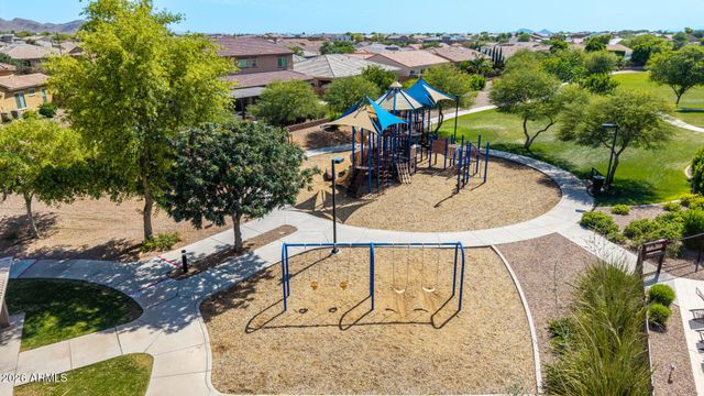 2707 E DANIEL Drive, Gilbert, AZ 85298