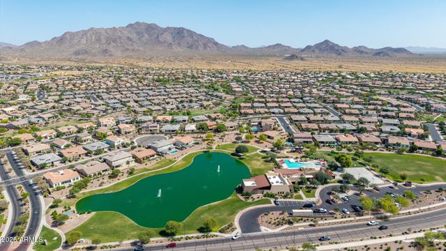 2707 E DANIEL Drive, Gilbert, AZ 85298