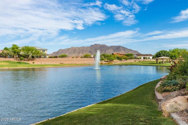 2707 E DANIEL Drive, Gilbert, AZ 85298