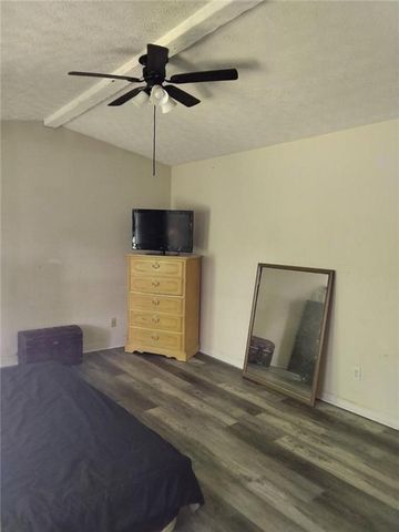 3055 Malvern Drive, Snellville, GA 30039