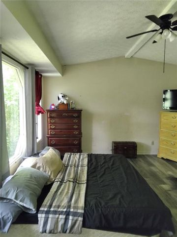 3055 Malvern Drive, Snellville, GA 30039