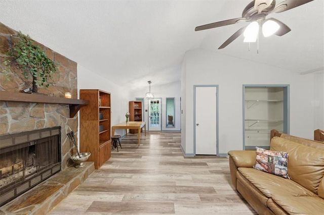 3055 Malvern Drive, Snellville, GA 30039