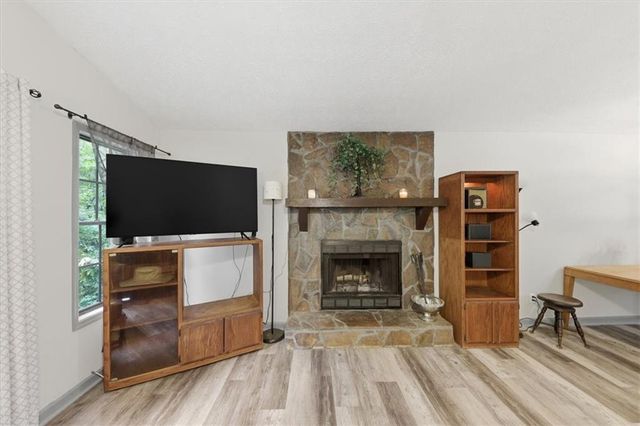 3055 Malvern Drive, Snellville, GA 30039