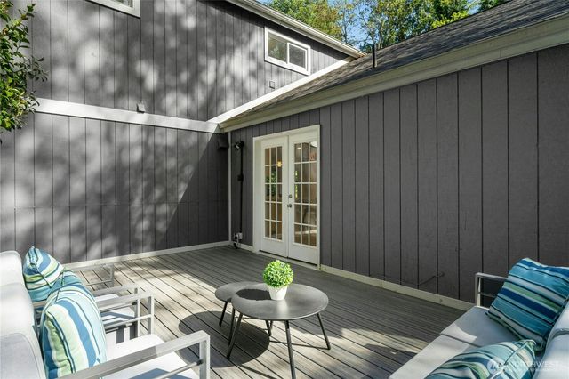 7214 NE 155th Street, Kenmore, WA 98028
