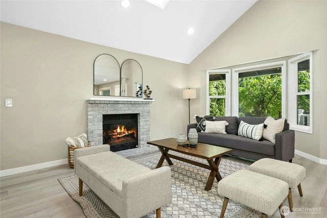 7214 NE 155th Street, Kenmore, WA 98028