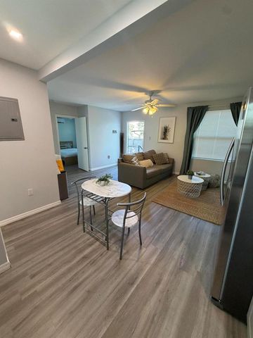 615 SW 14th Avenue 1-2, Fort Lauderdale, FL 33312