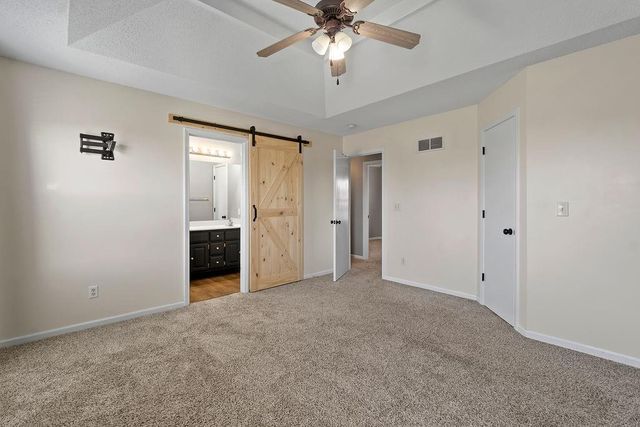 405 Sunny Lane, Raymore, MO 64083