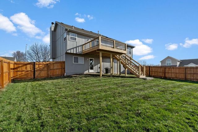 405 Sunny Lane, Raymore, MO 64083