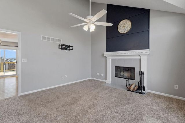 405 Sunny Lane, Raymore, MO 64083