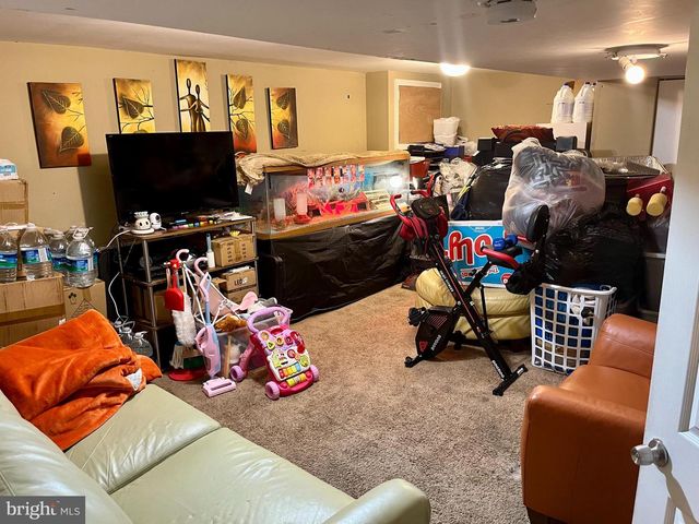 3814 HOWARD PARK AVE, Baltimore, MD 21207