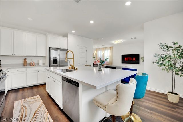 4388 Bayley Skye Avenue, Las Vegas, NV 89141