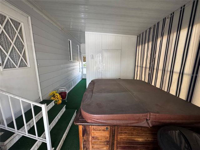 1001 STARKEY ROAD 262, Largo, FL 33771