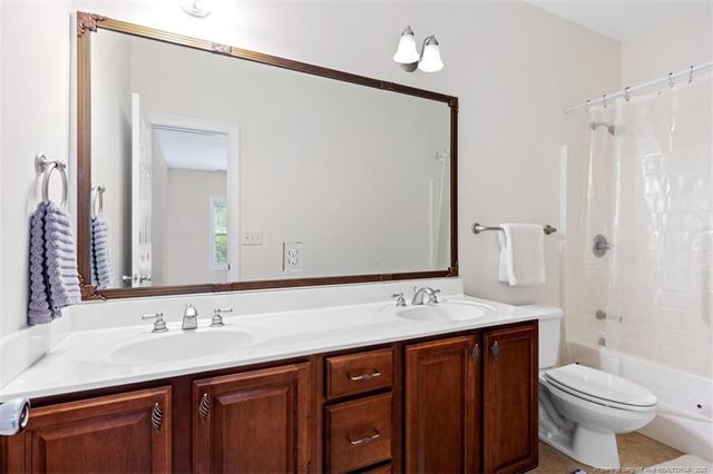 936 Westland Ridge Road, Fayetteville, NC 28311