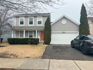 2051 Crossing Lane, Naperville, IL 60540